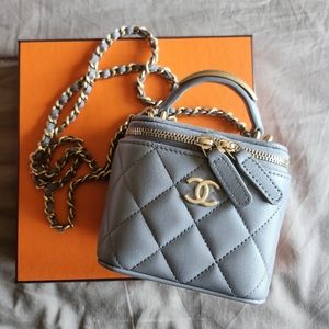 Chanel mini vanity